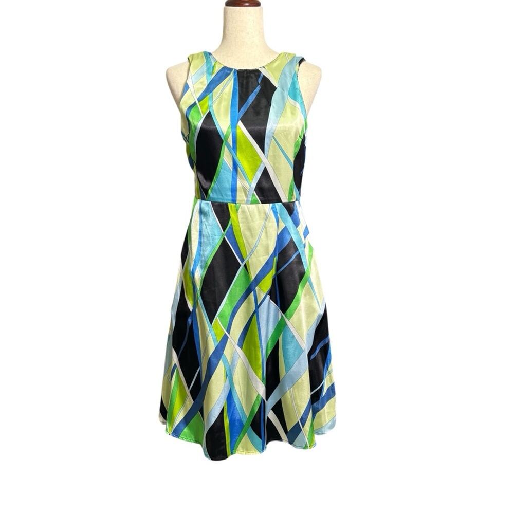Reversible Tweed Sheath Dress & Brightly Colored Silky Dress Size Medium B8
